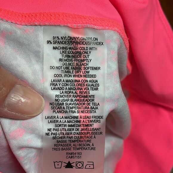 Calvin Klein Performance capri leggings, Pink/coral Marble, Medium - Picture 4 of 9